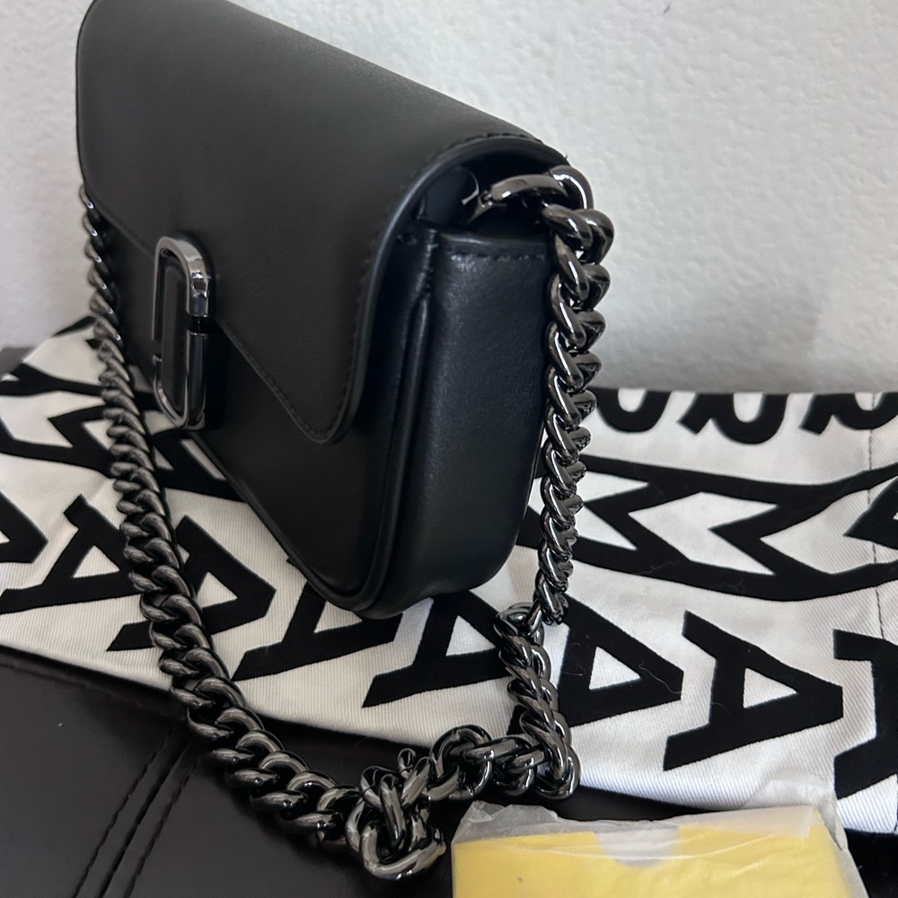 NWOT Marc Jacobs The J Mini Chain Accent Leather Handbag in Black -No Strap- - Picture 5 of 17